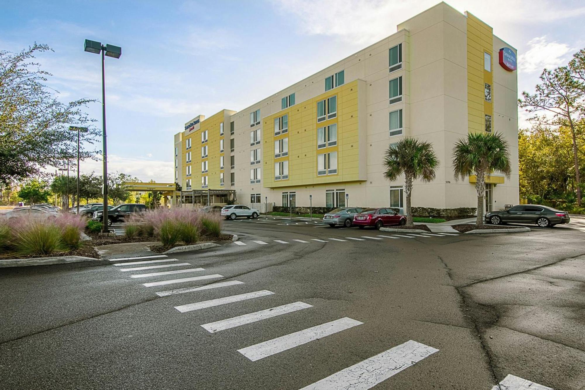 Springhill Suites Tampa North/Tampa Palms Exterior photo